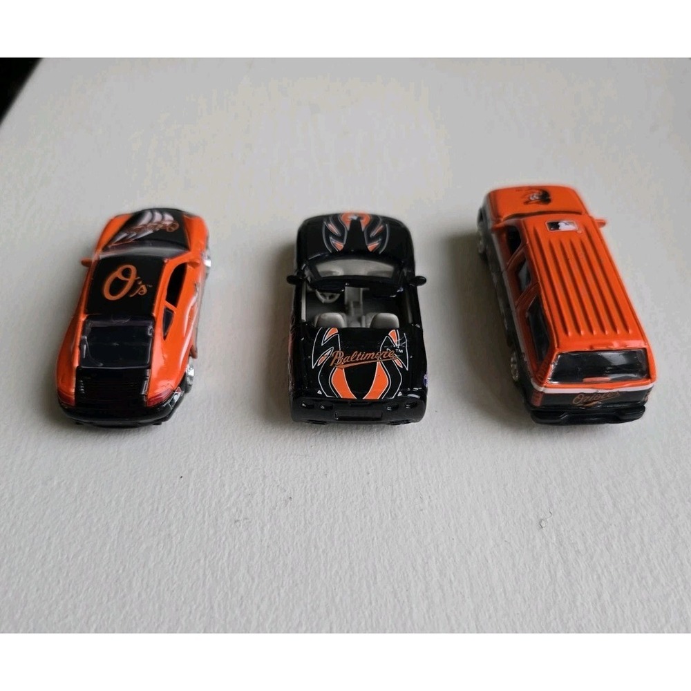 Baltimore Orioles Hot Wheels Cars Set Of 3 Suburban Corvette Porsche MLB Collect - Picture 2 of 12